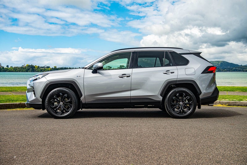 2025 Toyota RAV4 Limited 2.5P HV ECVT AWD image 5