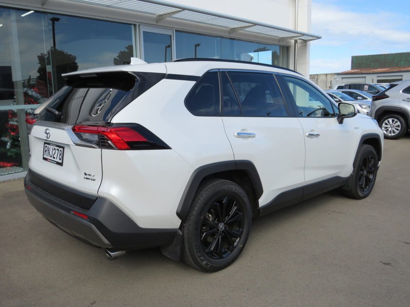 2025 Toyota RAV4 Limited 2.5P HV ECVT AWD image 5