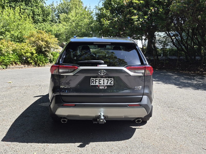 2025 Toyota RAV4 Limited 2.5P HV ECVT AWD (AHAG... image 4