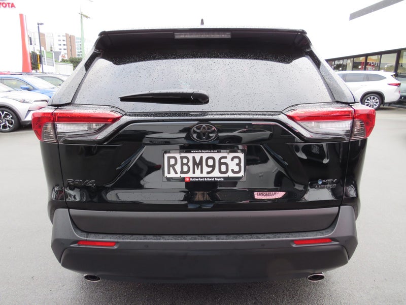 2025 Toyota RAV4 Limited 2.5P HV ECVT AWD SUV image 5