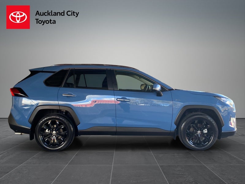 2025 Toyota RAV4 Limited 2.5P HV ECVT AWD SUV/5... image 2