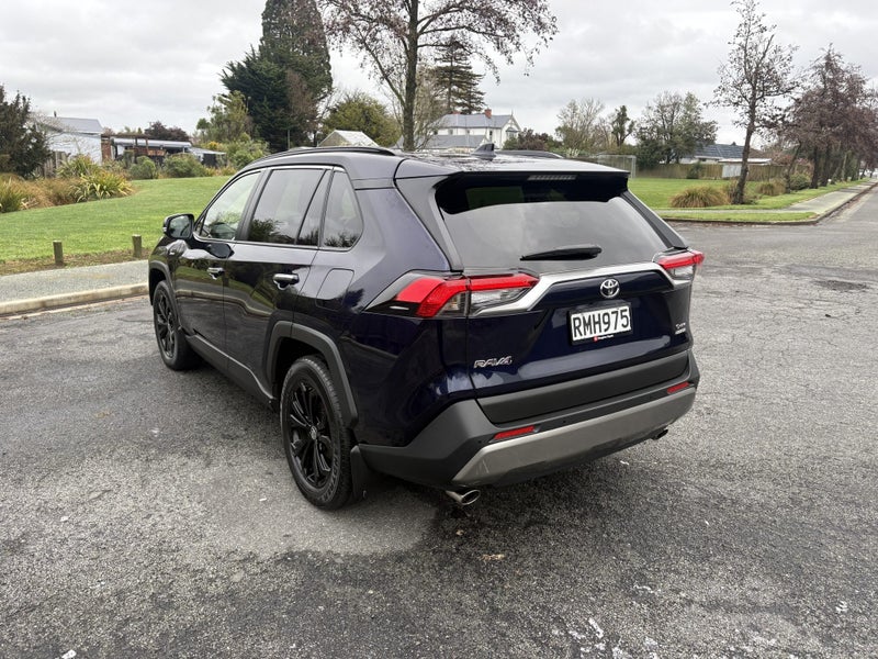 2025 Toyota RAV4 Limited 2.5P HV ECVT AWD SUV/5... image 2