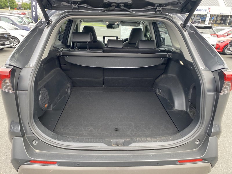 2025 Toyota RAV4 Limited 2.5P HV ECVT AWD SUV/5... image 4