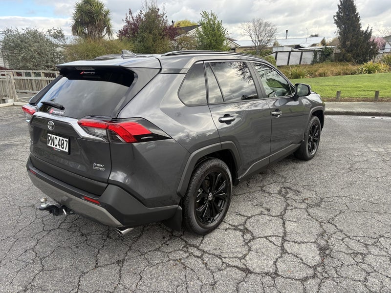 2025 Toyota RAV4 Limited 2.5P HV ECVT AWD SUV/5... image 3