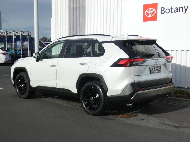2025 Toyota RAV4 Limited 2.5P HV ECVT AWD SUV/5... image 5