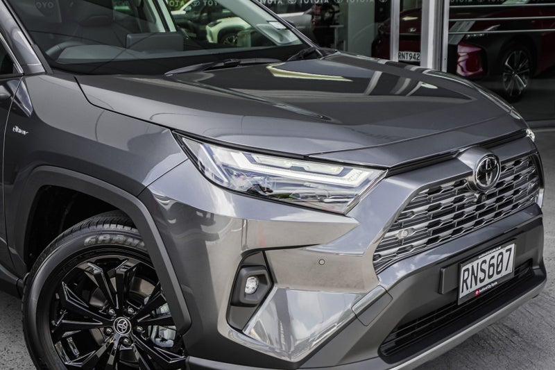 2025 Toyota RAV4 Limited 2.5P HV ECVT AWD SUV/5... image 5