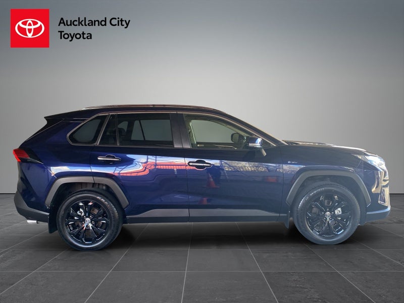2025 Toyota RAV4 Limited 2.5P HV ECVT AWD SUV/5... image 2
