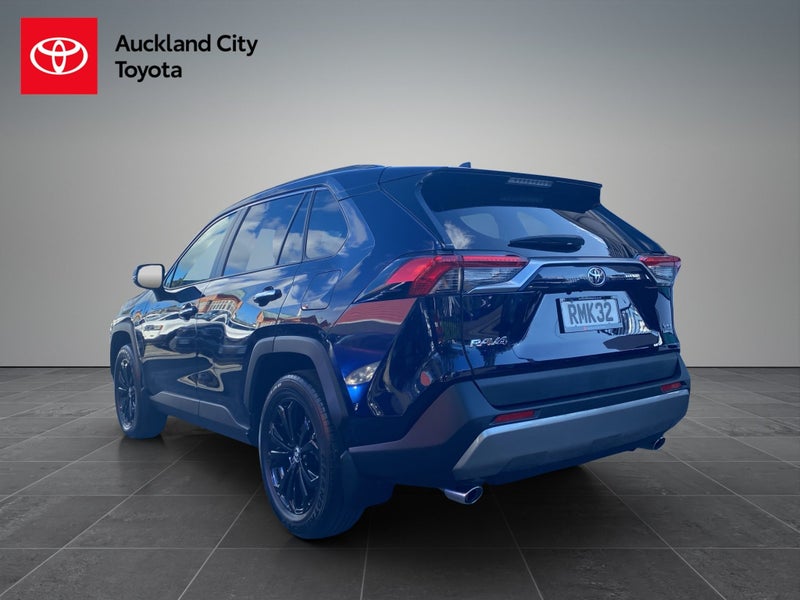 2025 Toyota RAV4 Limited 2.5P HV ECVT AWD SUV/5... image 5