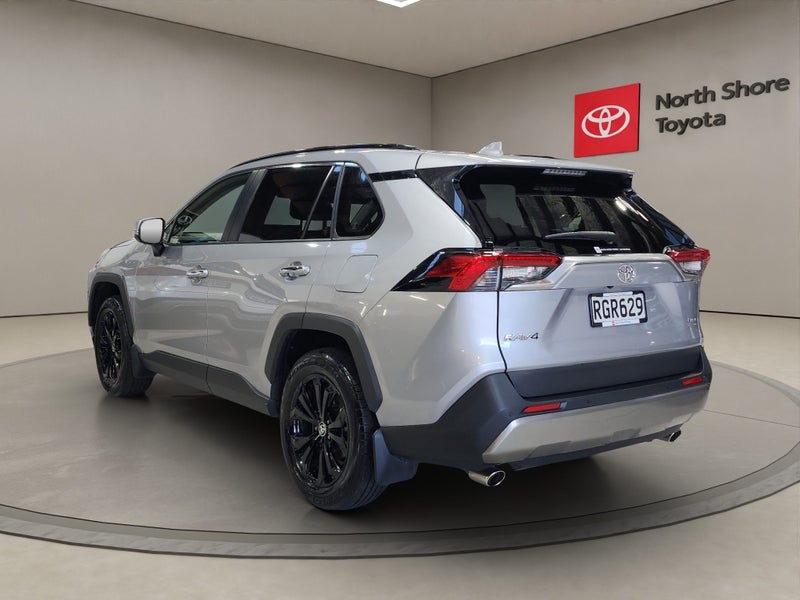 2025 Toyota RAV4 Limited 2.5P HV ECVT AWD SUV/5... image 5