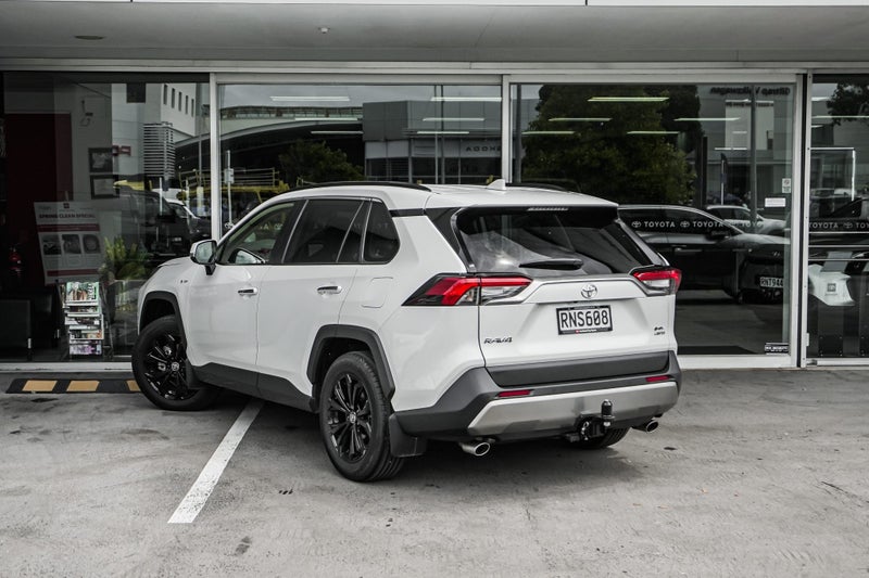 2025 Toyota RAV4 Limited 2.5P HV ECVT AWD SUV/5... image 3