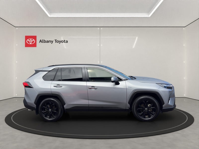 2025 Toyota RAV4 Limited 2.5P HV ECVT AWD SUV/5... image 2