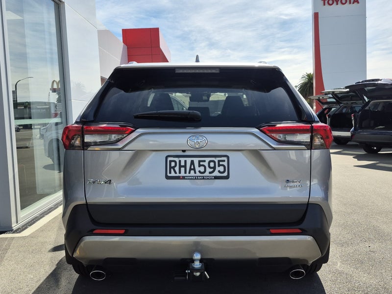 2025 Toyota RAV4 Limited 2.5P HYBRID 4WD Auto image 4