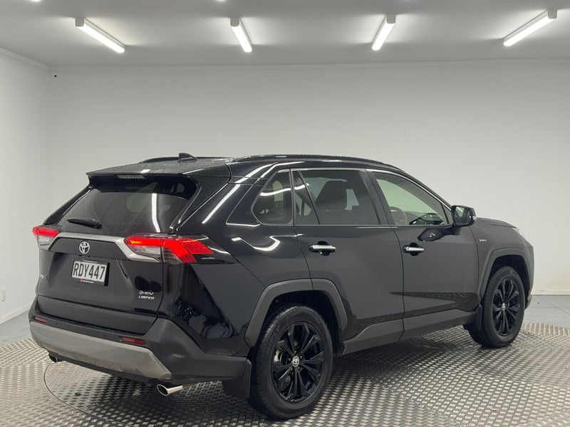 2025 Toyota RAV4 Limited 2.5P HYBRID AWD image 3