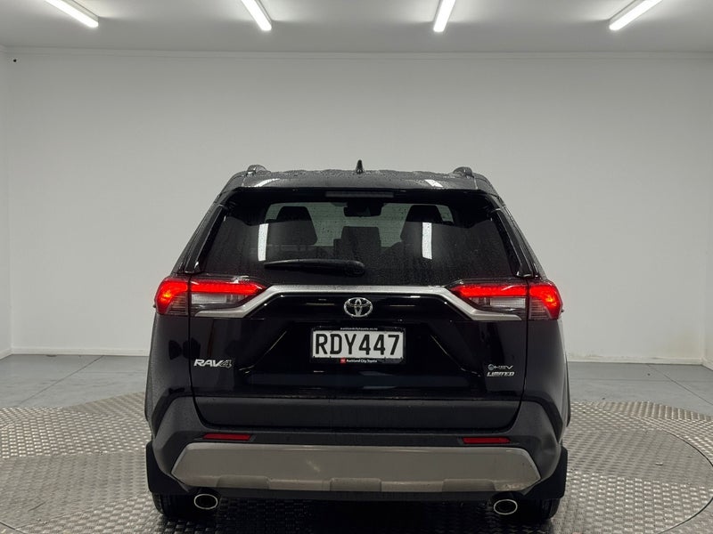 2025 Toyota RAV4 Limited 2.5P HYBRID AWD image 4