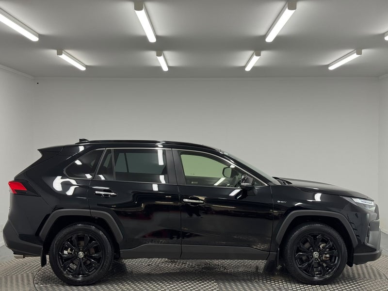 2025 Toyota RAV4 Limited 2.5P HYBRID AWD image 2
