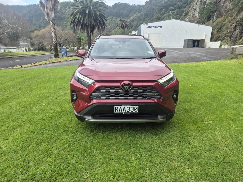 2025 Toyota RAV4 Limited 2.5P Hybrid AWD image 2