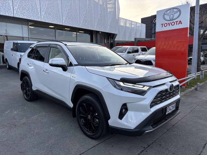 2025 Toyota RAV4 Limited 2.5P Hybrid AWD image 1