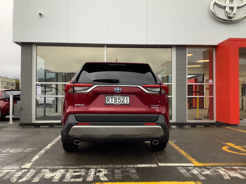 2025 Toyota RAV4 Limited 2.5P Hybrid AWD image 4