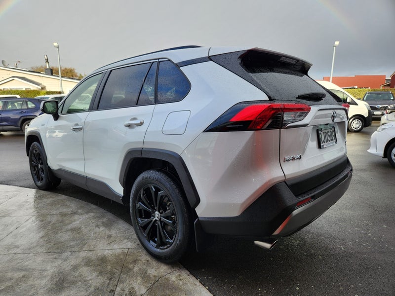 2025 Toyota RAV4 Limited 2.5P Hybrid AWD Automa... image 5