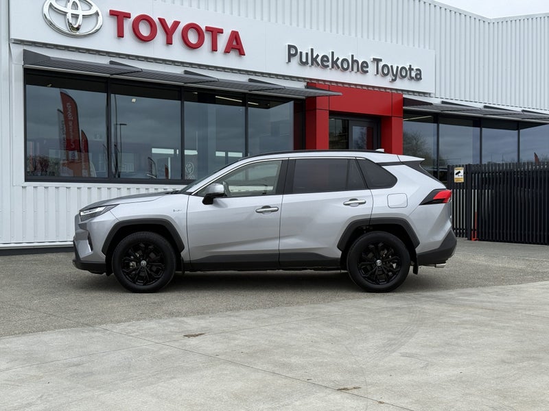 2025 Toyota RAV4 Limited 2.5P HYBRID AWD SUV -... image 4