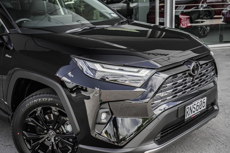 2025 Toyota RAV4 Limited 2.5P Hybrid AWD SUV/5D/5S image 5