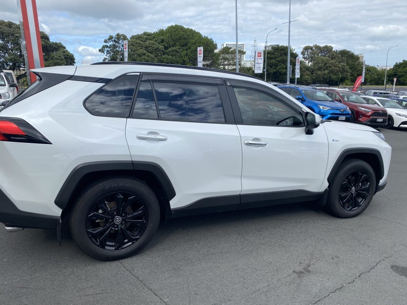 2025 Toyota RAV4 Limited 2.5P Hybrid ECVT AWD SUV image 2