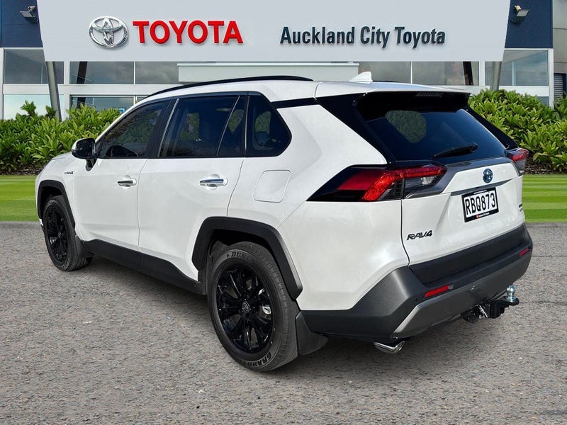 2025 Toyota RAV4 Limited 2.5Ph/4Wd/Hd image 3