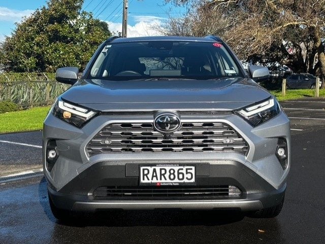 2025 Toyota RAV4 Limited 2.5Ph/4Wd/Hd image 3