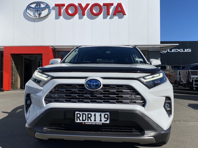 2025 Toyota RAV4 Limited Hybrid image 3