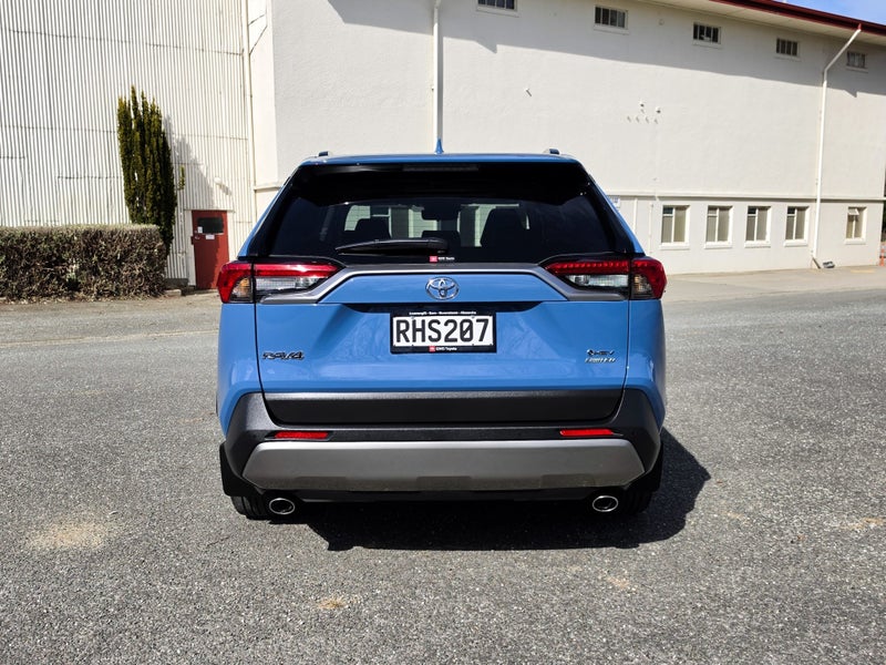 2025 Toyota RAV4 Limited Hybrid AWD image 4