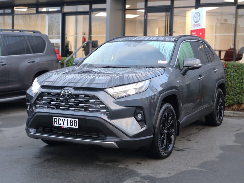 2025 Toyota RAV4 Limited HYBRID AWD/4WD, Leather image 3