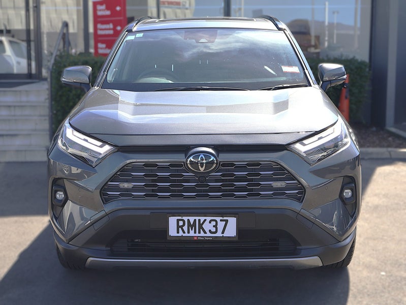 2025 Toyota RAV4 Limited HYBRID AWD/4WD, Leather image 2