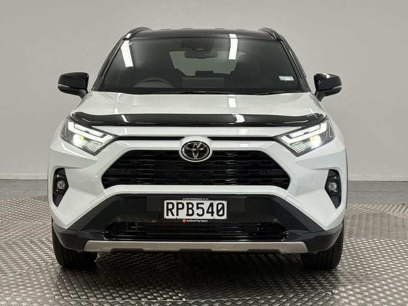 2025 Toyota RAV4 Xse 2.5 Hybrid AWD image 5