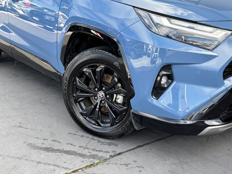 2025 Toyota RAV4 XSE 2.5 HYBRID POPULAR SUV image 4