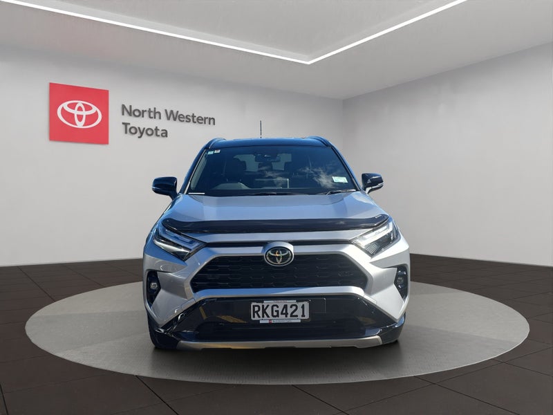 2025 Toyota RAV4 XSE 2.5L Hybrid AWD SUV image 2