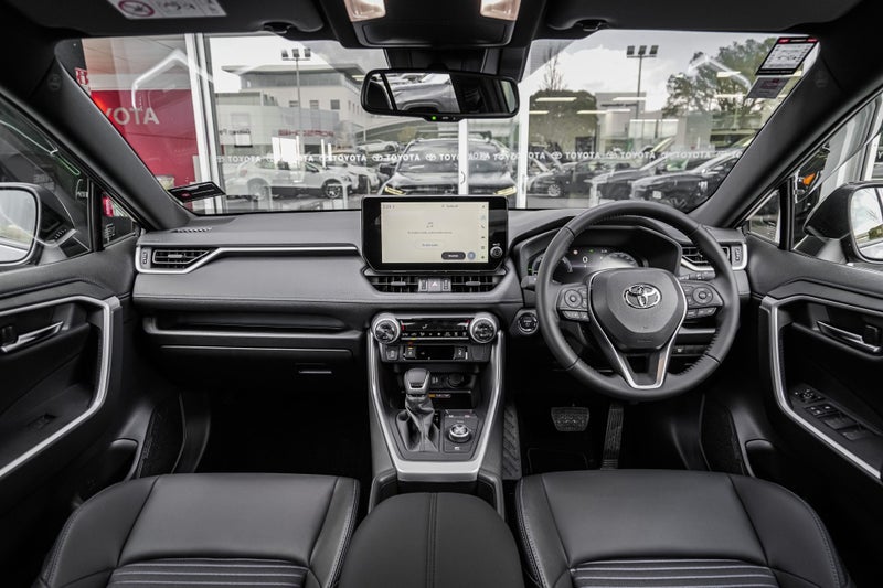 2025 Toyota RAV4 XSE 2.5L HYBRID SUV AWD (AHAS-... image 2