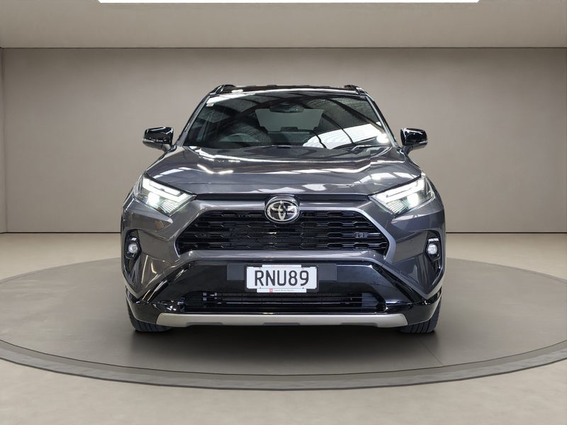 2025 Toyota RAV4 XSE 2.5P HV ECVT AWD SUV/5D/5S... image 2