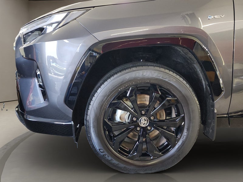 2025 Toyota RAV4 XSE 2.5P HV ECVT AWD SUV/5D/5S... image 5