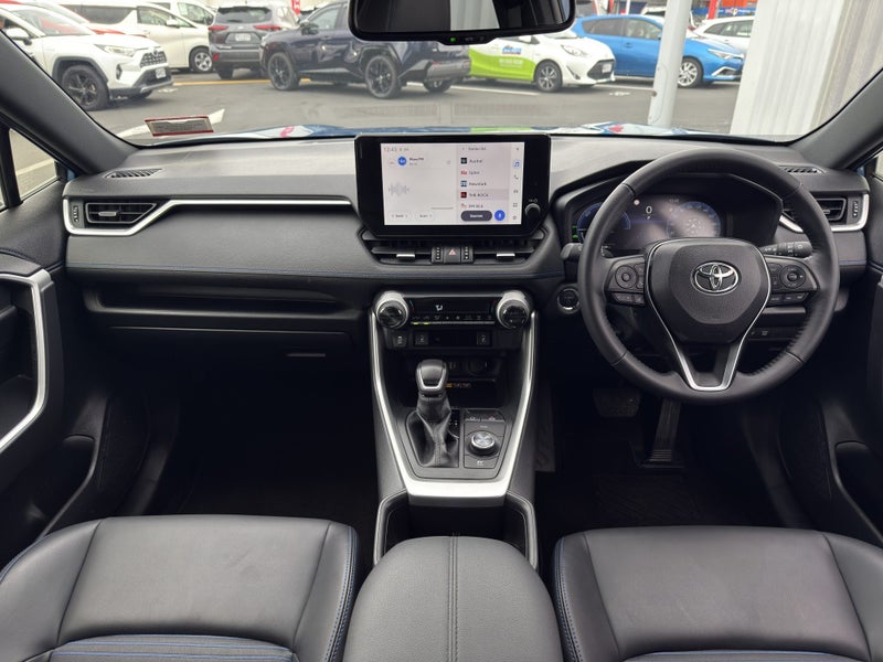 2025 Toyota RAV4 XSE 2.5P HV ECVT AWD SUV/5D/5S image 2