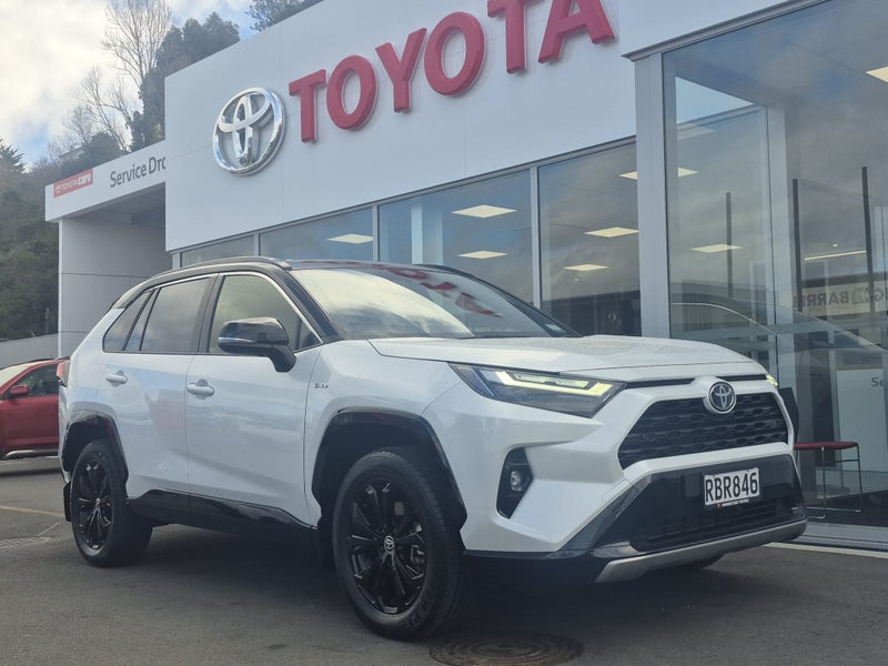 2025 Toyota RAV4 XSE 2.5P HYBRID 4WD image 1