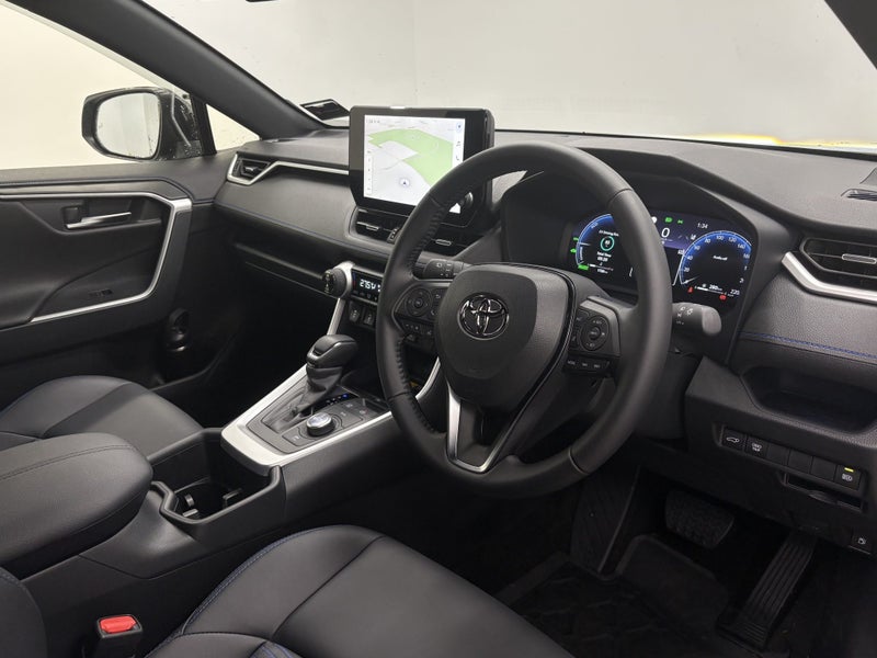 2025 Toyota RAV4 Xse 2.5Ph/4Wd/Hd image 3