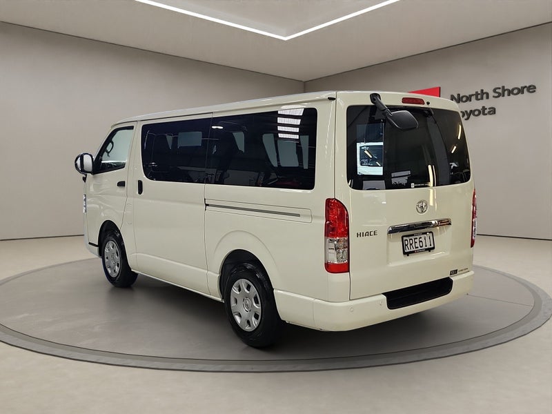 2025 Toyota Regius 2.8L Diesel Turbo 2WD Van image 5