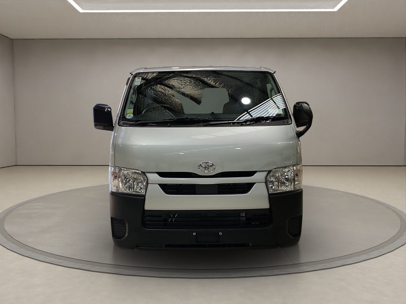 2025 Toyota Regius Ace 2.0P DX 5 dr Van 6A 2WD image 2