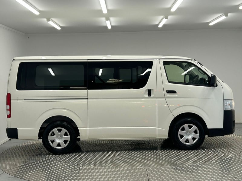 2025 Toyota Regius Ace 2.8D DX GL image 2