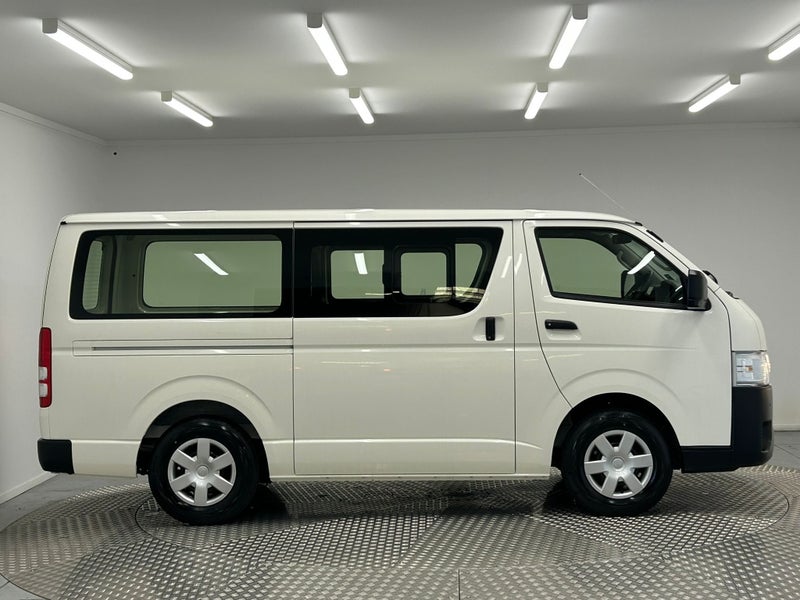 2025 Toyota Regius Ace 2.8D DX GL image 2