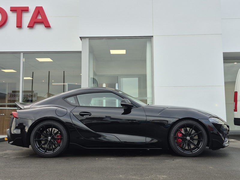 2025 Toyota Supra Track Edition 3.0PT RWD 6M image 2