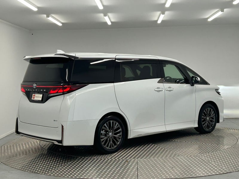 2025 Toyota Vellfire 2.5 Hybrid Z Premier image 3