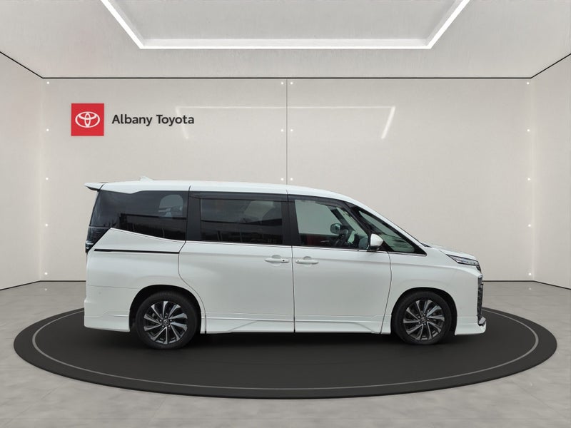 2025 Toyota Voxy 1.8 Hybrid SZ Wagon 5 Dr 2WD C... image 2