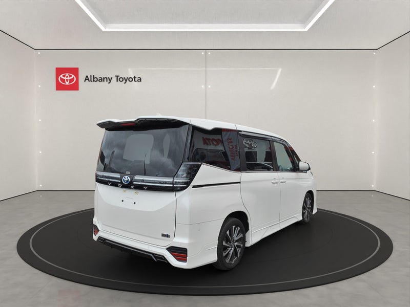 2025 Toyota Voxy 1.8 Hybrid SZ Wagon 5 Dr 2WD C... image 3