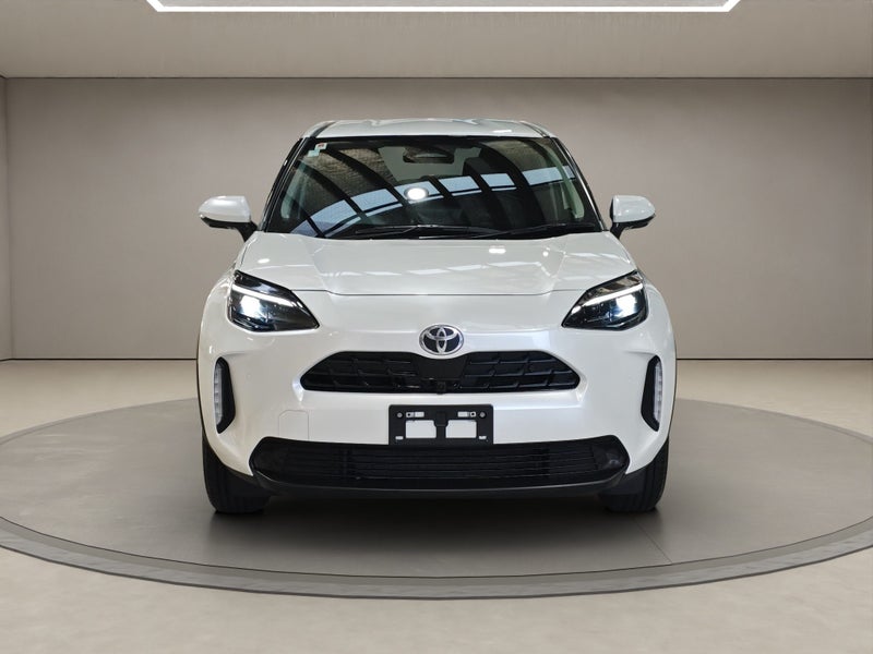 2025 Toyota Yaris Cross 1.5L Hybrid 2WD SUV image 2